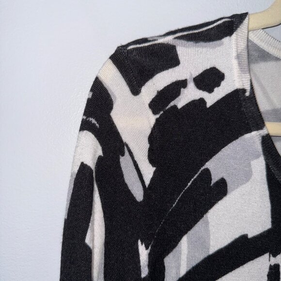 Joseph A. Womens Medium Cardigan Sweater Black & White Abstract Pattern - Picture 3 of 6